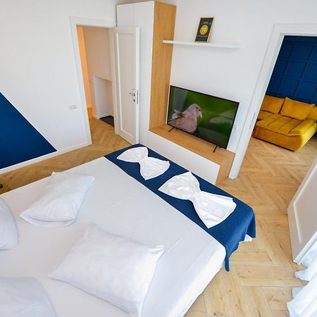 Downtown By Grand Accommodation Bucarest Extérieur photo