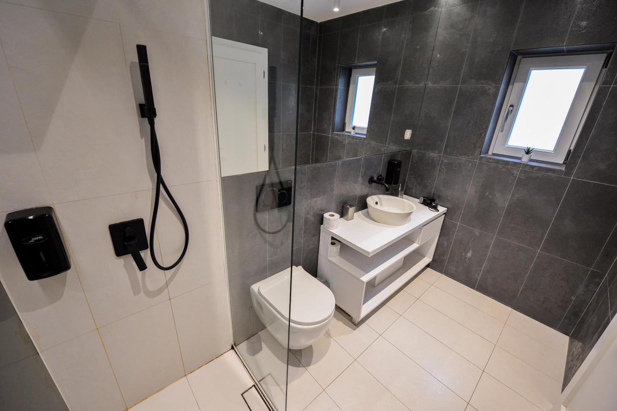 Downtown By Grand Accommodation Bucarest Extérieur photo